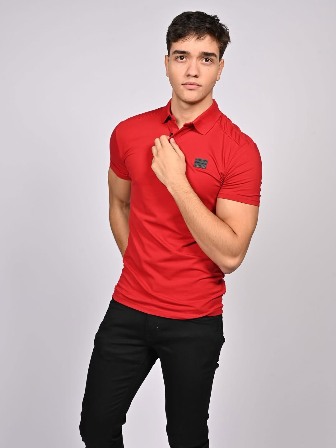 Polo roja Carven